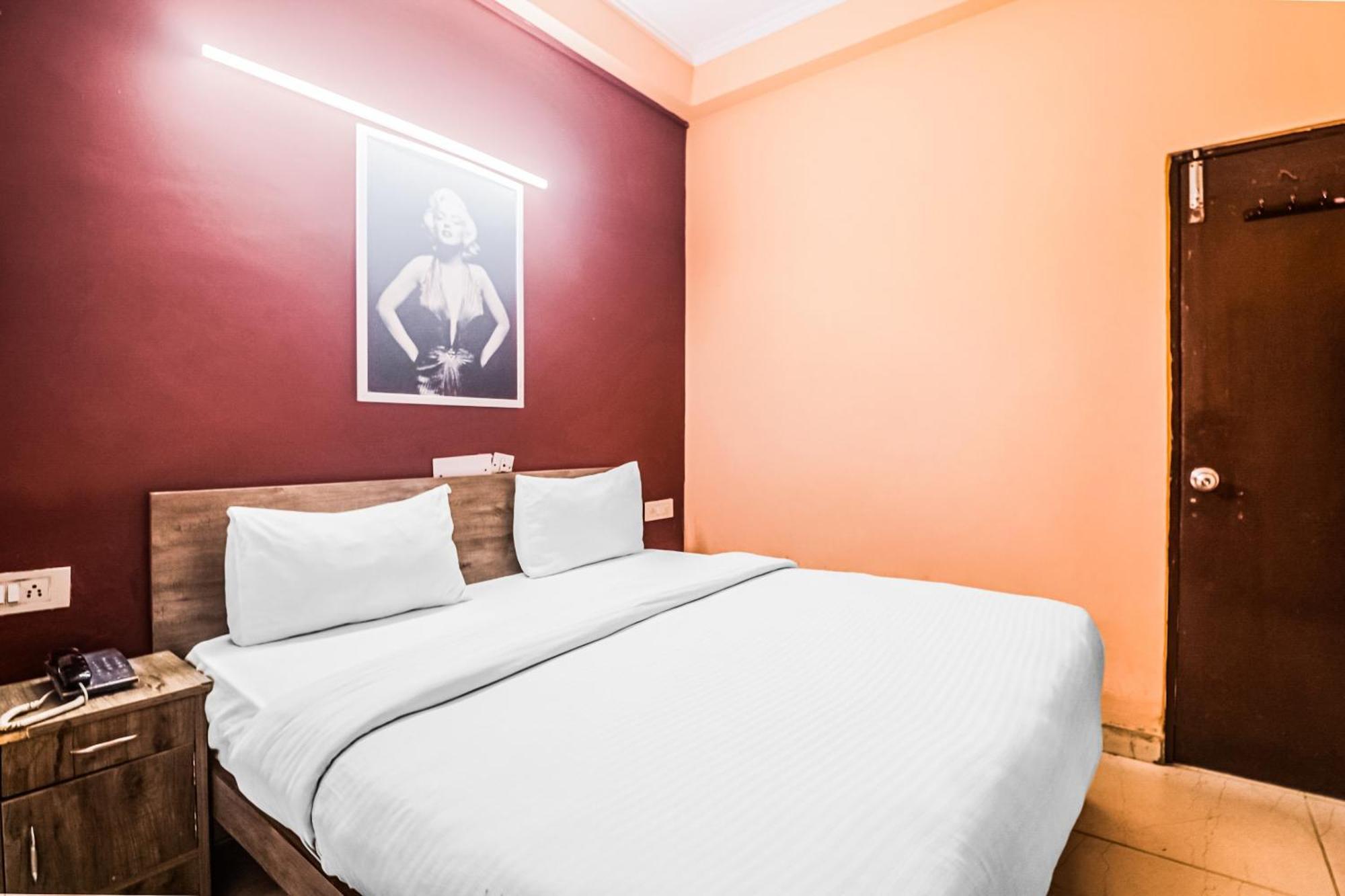 Hotel O Avni Residency Gurgaon Exterior photo