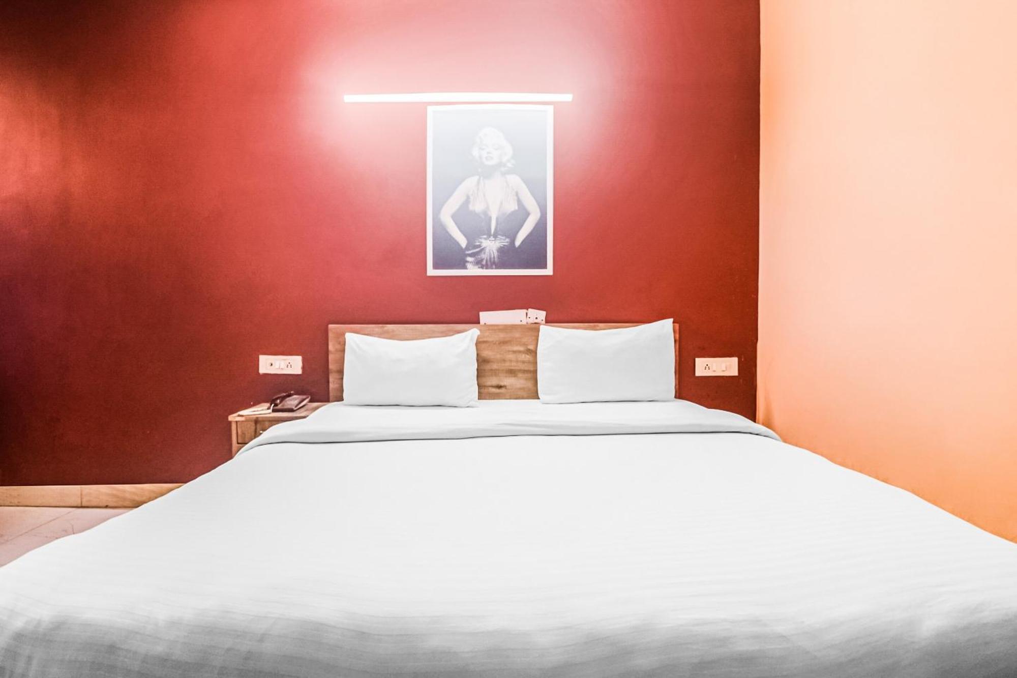 Hotel O Avni Residency Gurgaon Exterior photo
